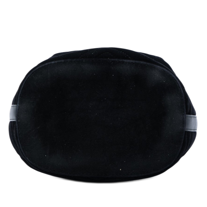GG Marmont 2.0 Matelasse Velvet Bucket Bag - Image 3