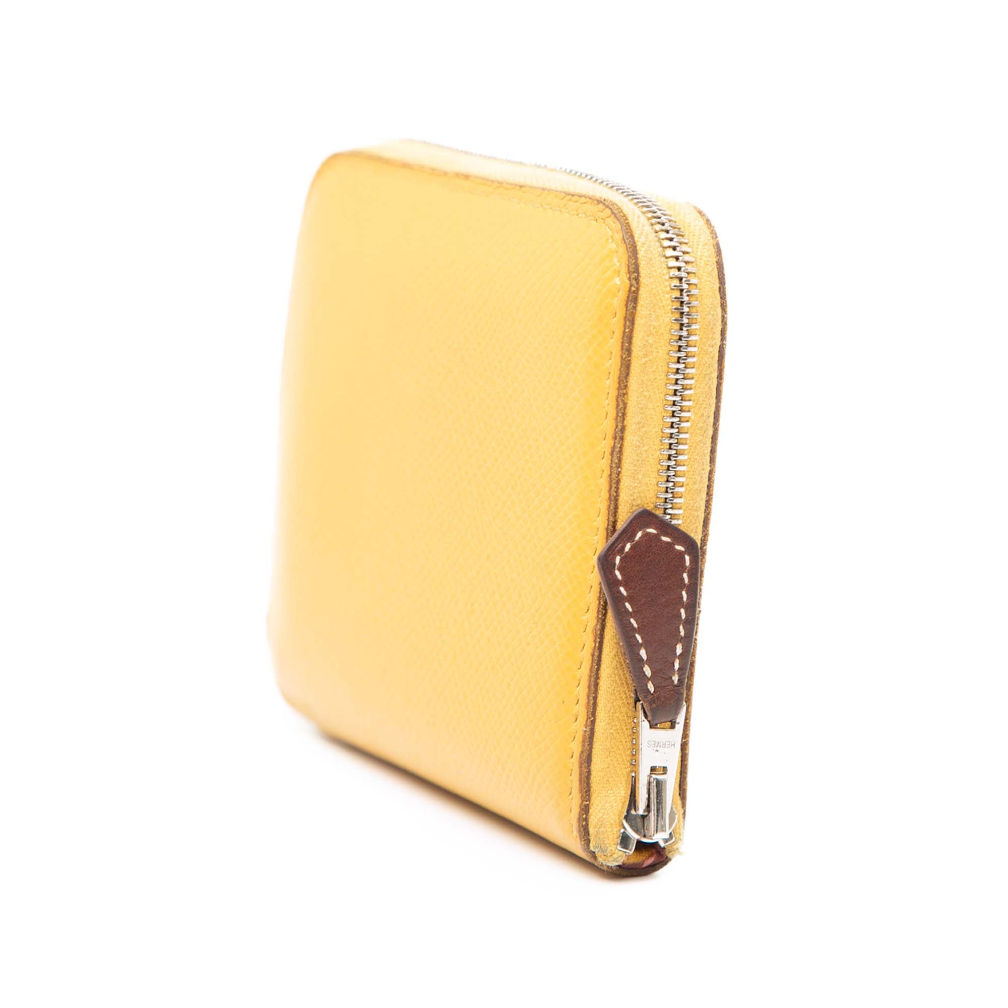 Epsom Silk In Compact Wallet - Image 2