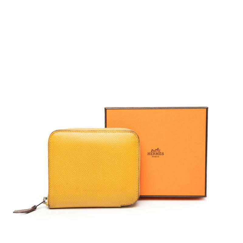 Epsom Silk In Compact Wallet - Image 8