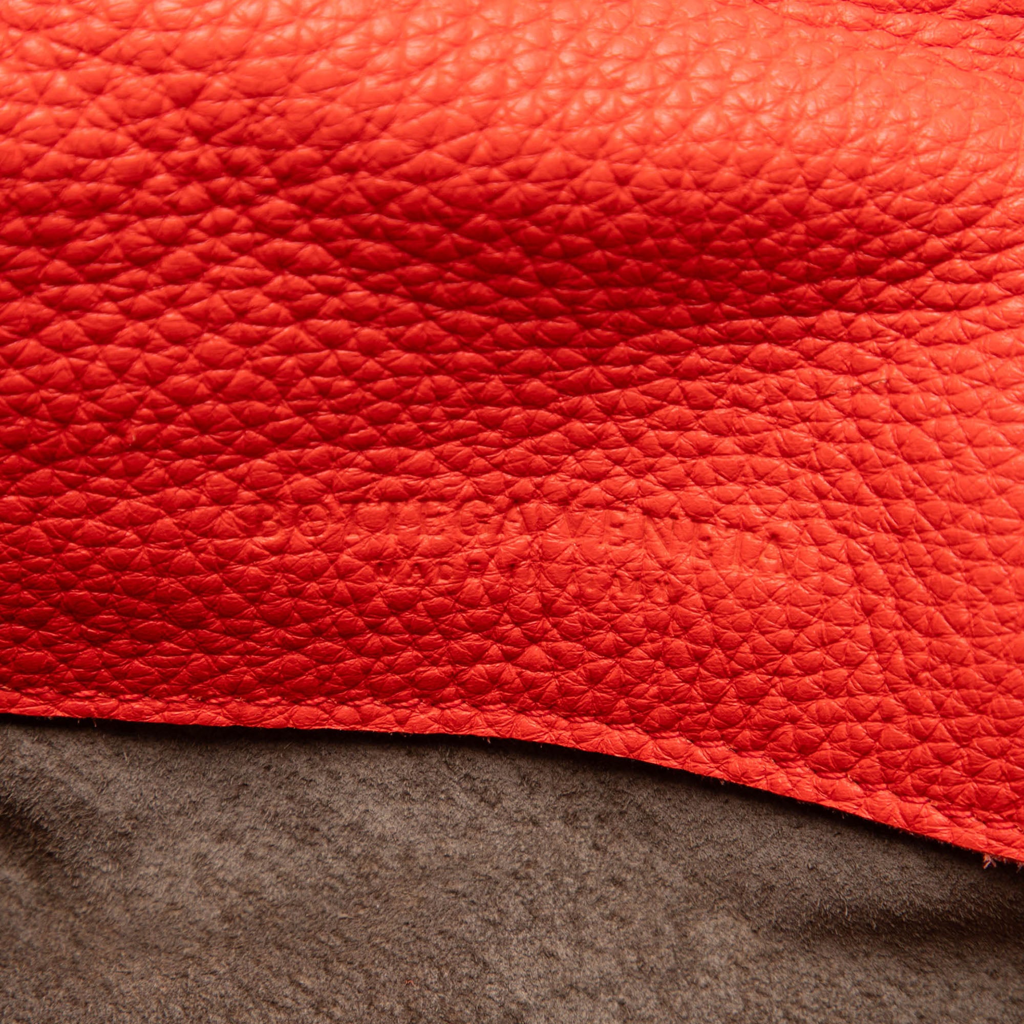 Intrecciato Trimmed Washed Cervo Deerskin Shoulder Bag - Image 5