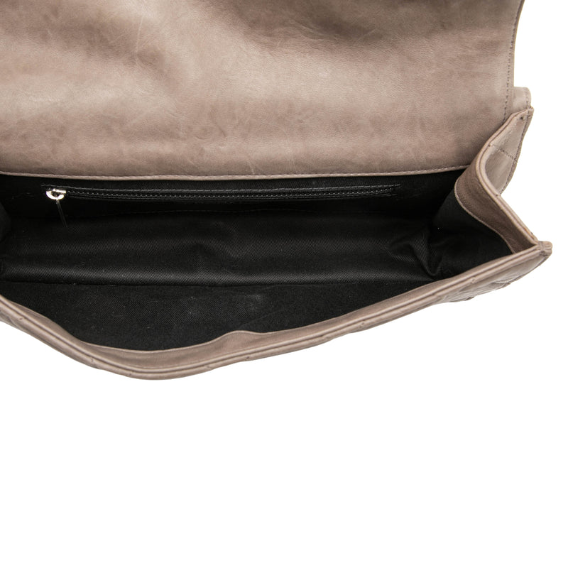 Paris Byzance Jumbo Washed Lambskin Take Away Flap - Image 4