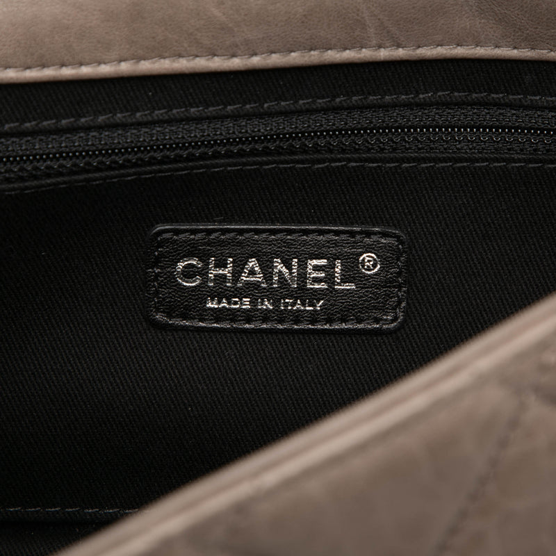 Paris Byzance Jumbo Washed Lambskin Take Away Flap - Image 5