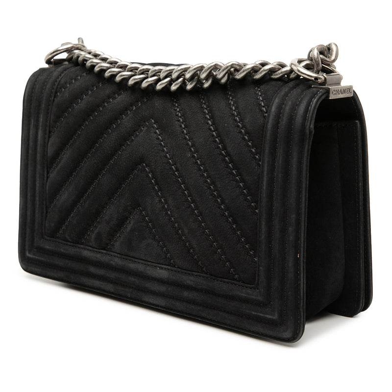 Old Medium Chevron Suede Boy Flap - Image 2