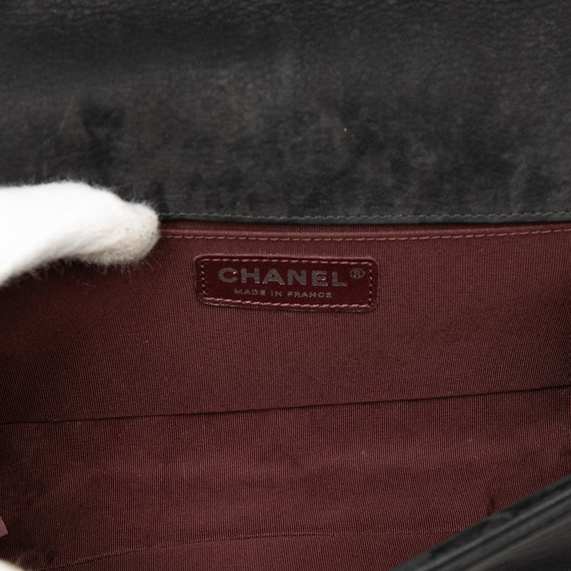 Old Medium Chevron Suede Boy Flap - Image 4