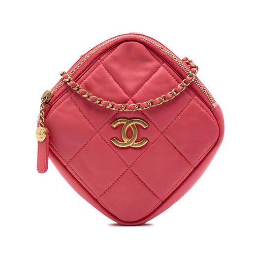 CC Quilted Lambskin Diamond Clutch with Chain - Image 1