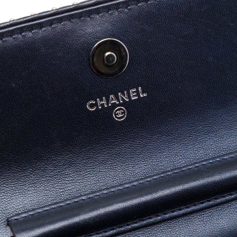 CC Chevron Lambskin Studded Wallet On Chain - Image 5