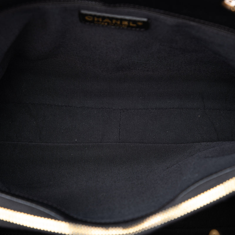 Caviar Grand Shopping Tote - Image 4