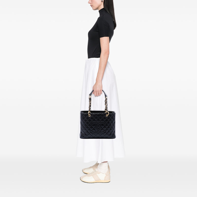 Caviar Grand Shopping Tote - Image 6