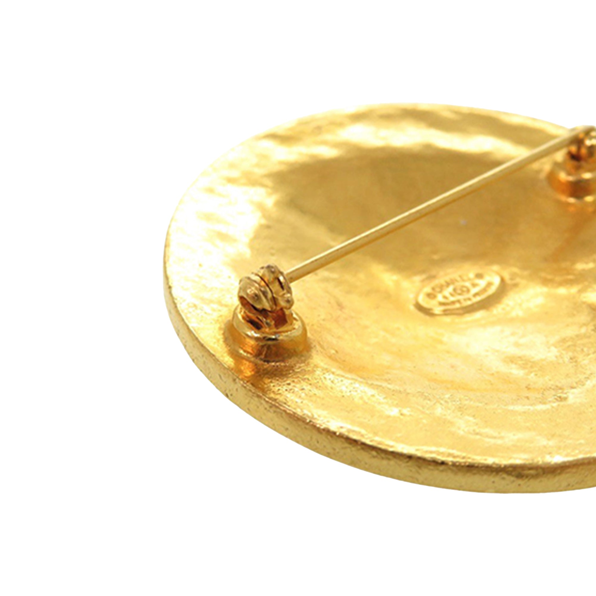CC Gold Plated Medallion Pin Brooch - Image 7