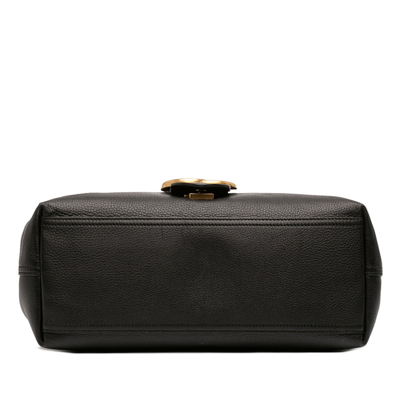 Large GG Marmont Pebbled Calfskin Flap Shoulder Bag - Image 3