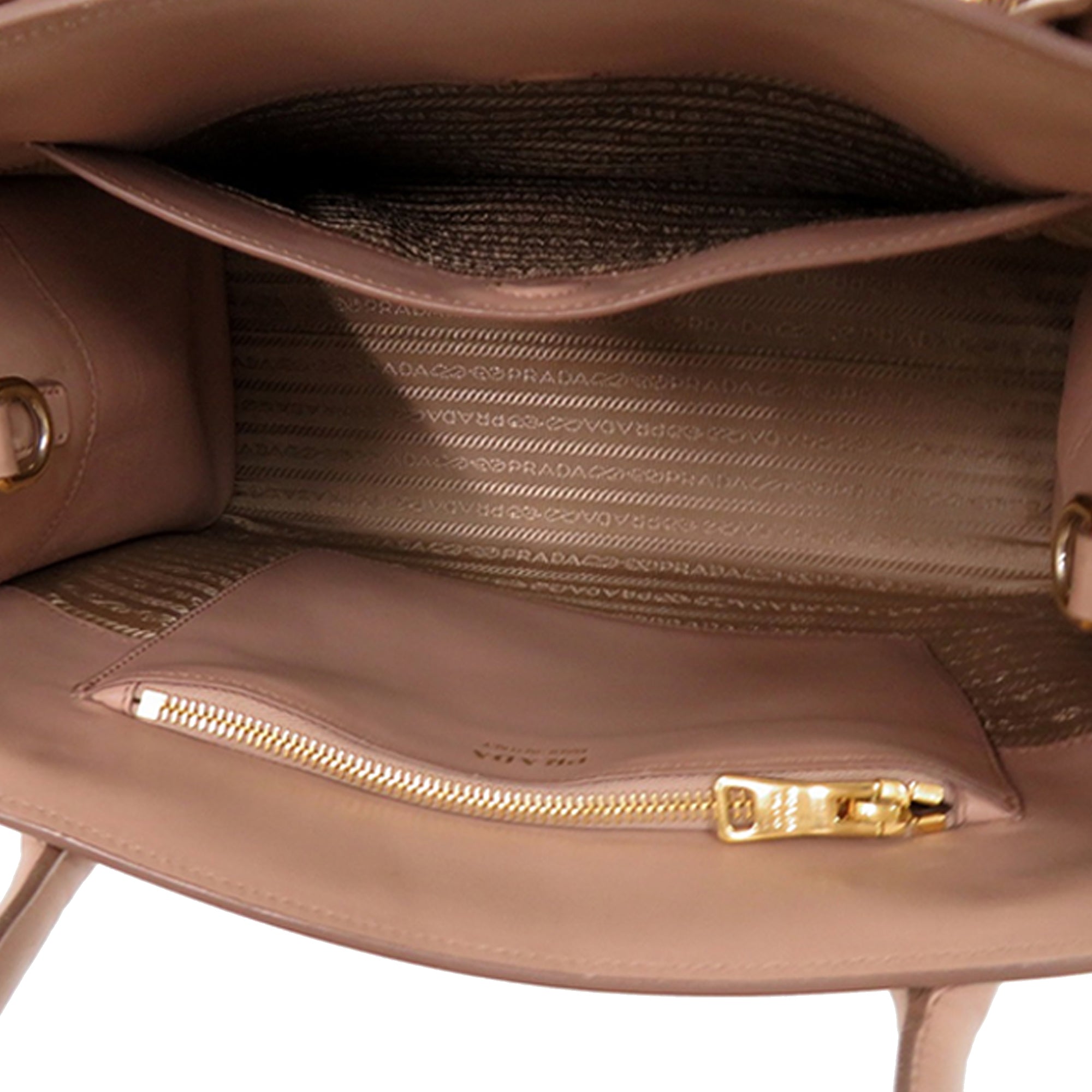 Medium Saffiano Cuir Monochrome Top Handle Tote - Image 6