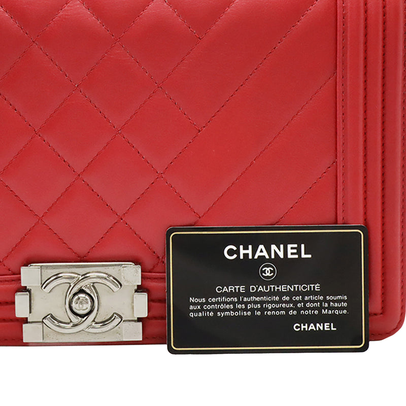 Medium Chevron and Diamond Quilted Lambskin Boy Flap - Image 9