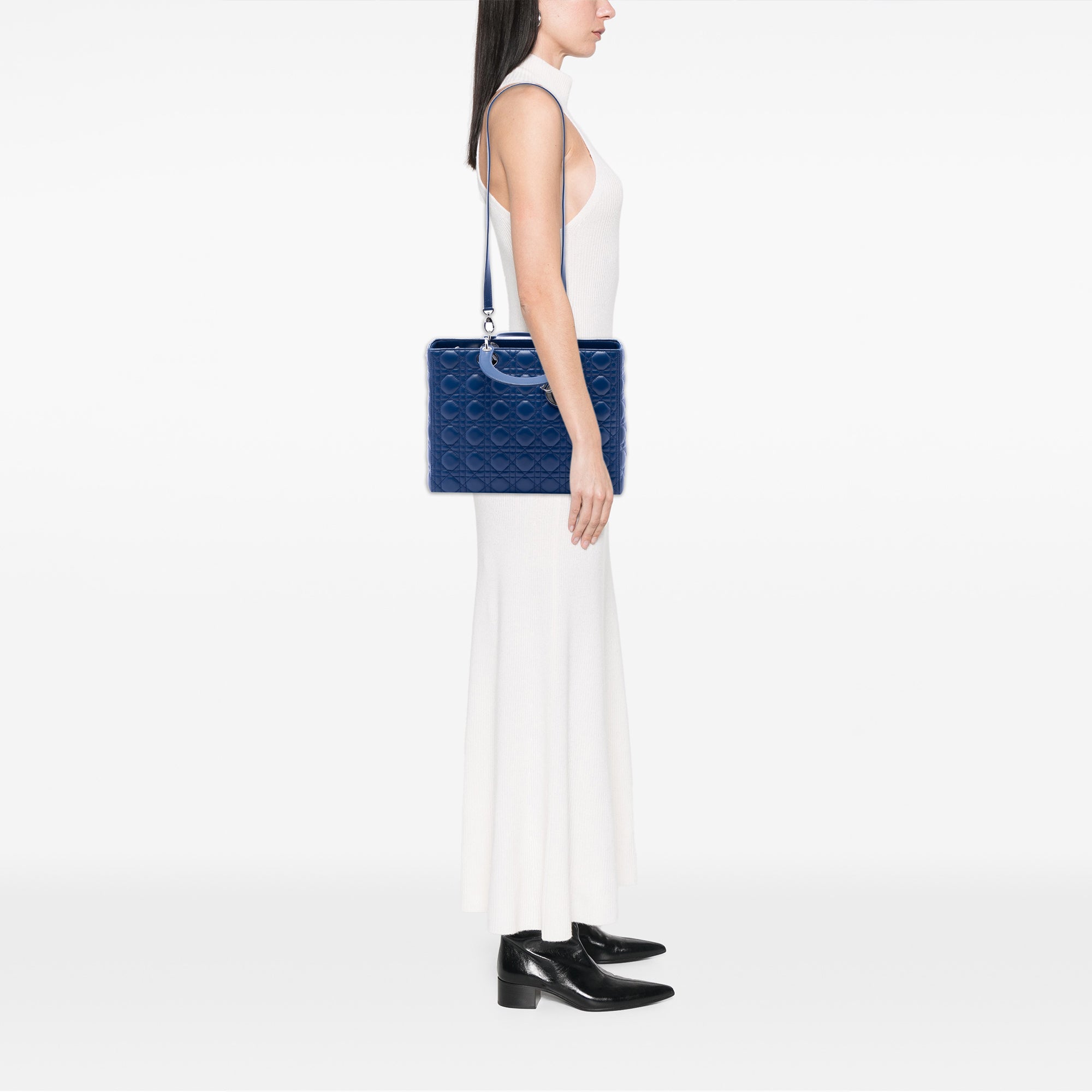 Large Lambskin Cannage Lady Dior - Image 6