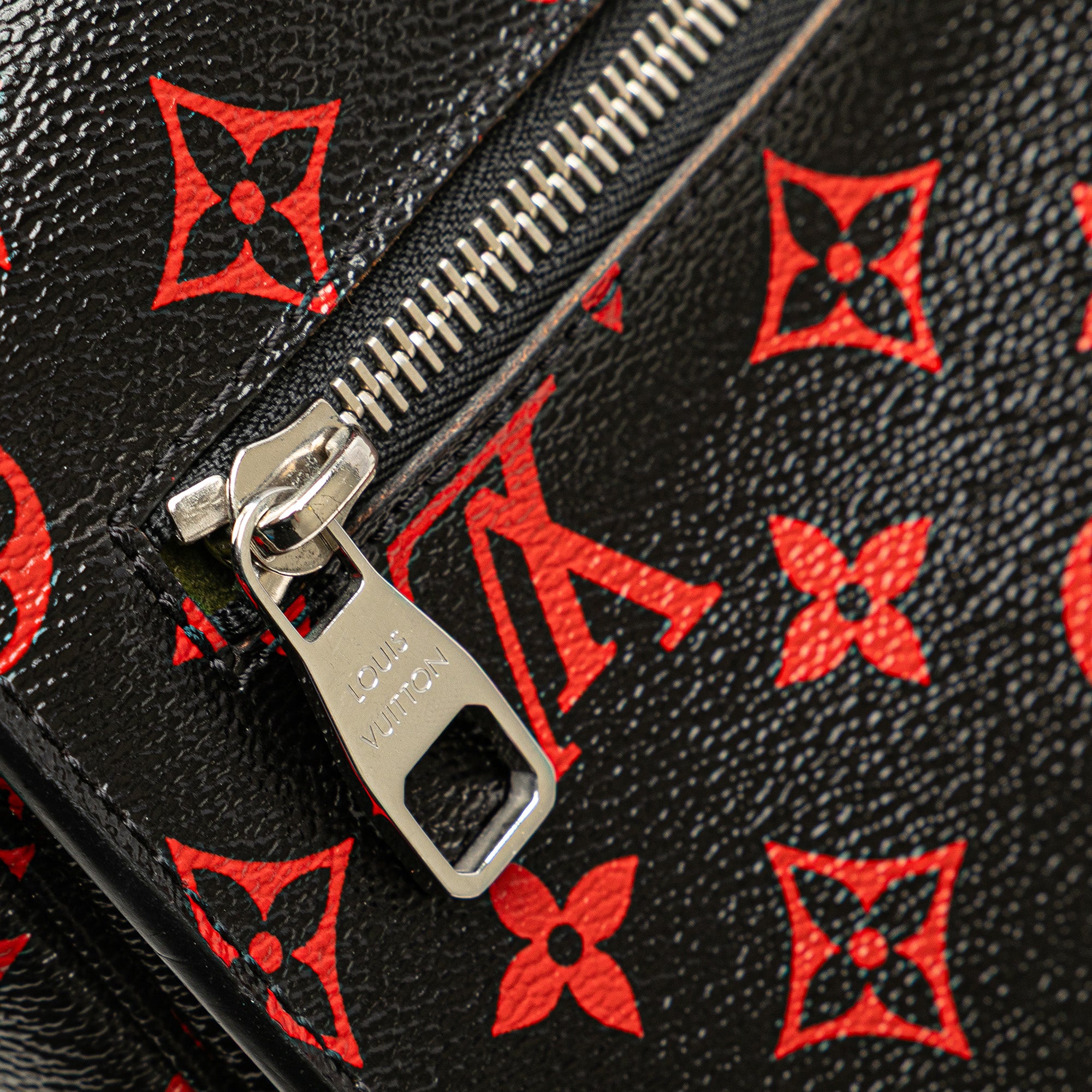 Monogram Infrarouge Pochette Metis - Image 8