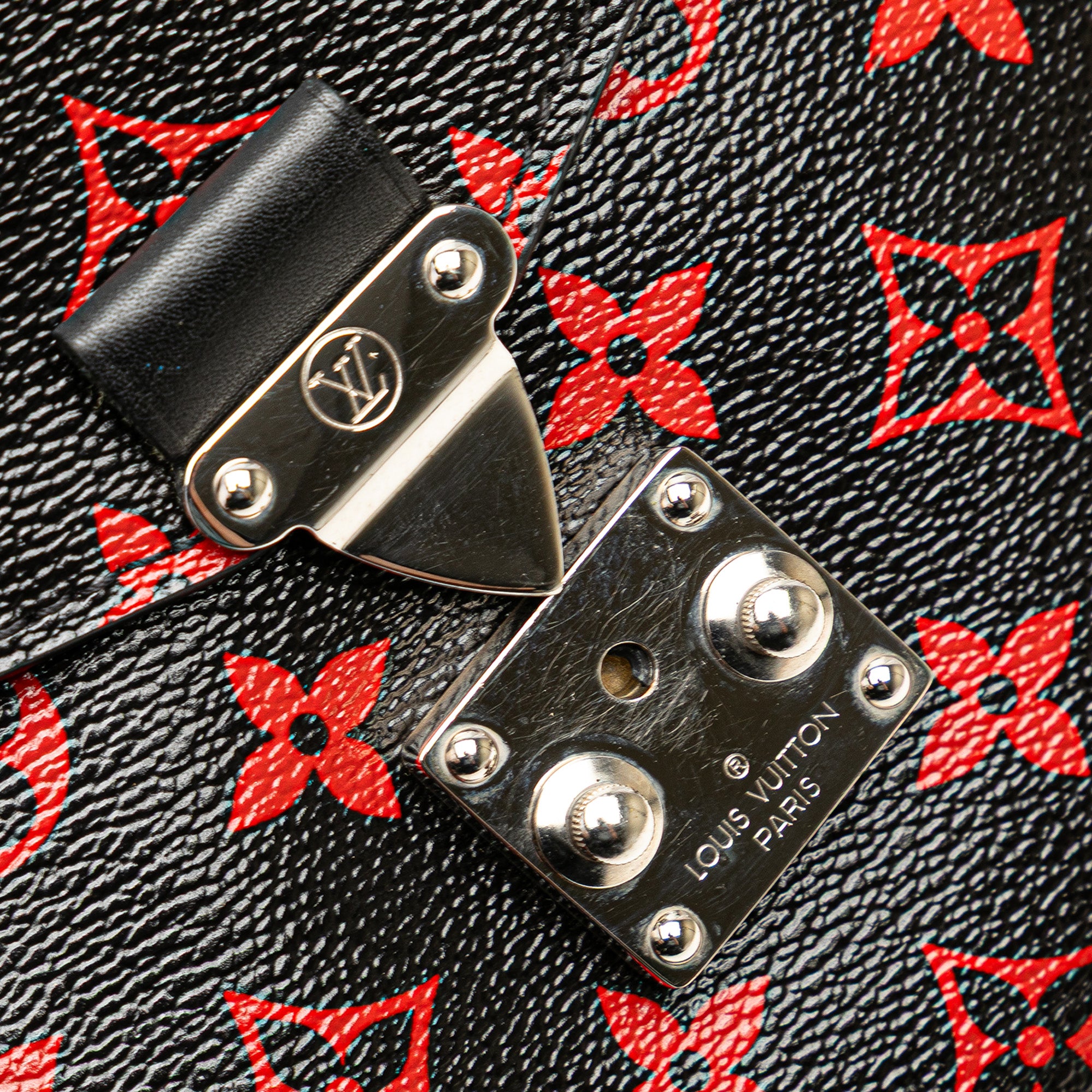 Monogram Infrarouge Pochette Metis - Image 9