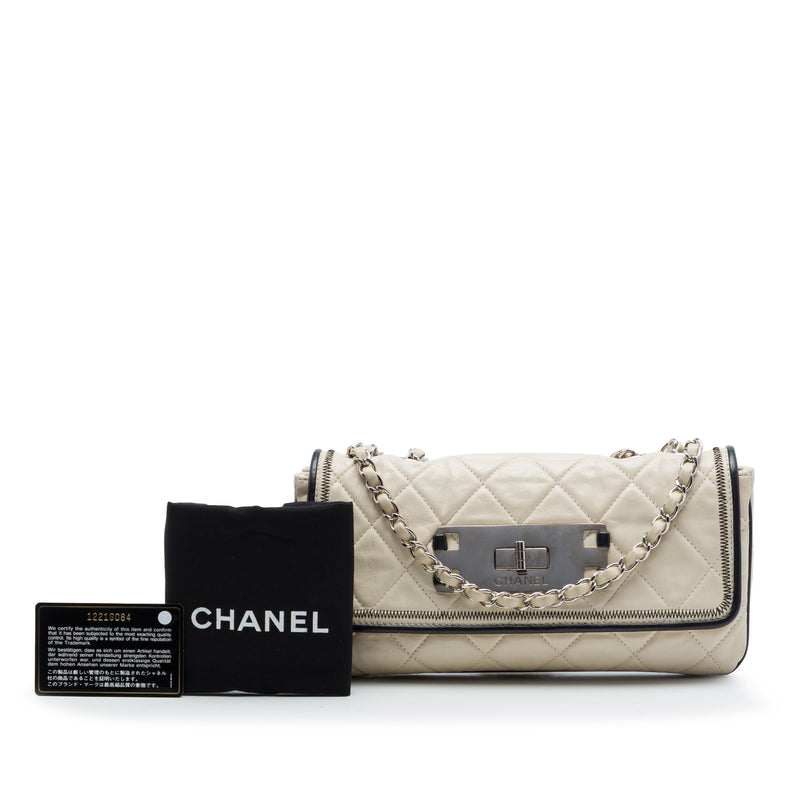 Quilted Aged Lambskin Reissue 2.55 East West Flap - Image 7