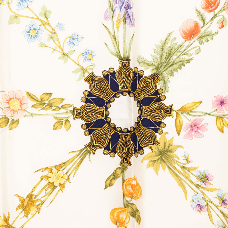 Arabesques Silk Scarf 90 - Image 7