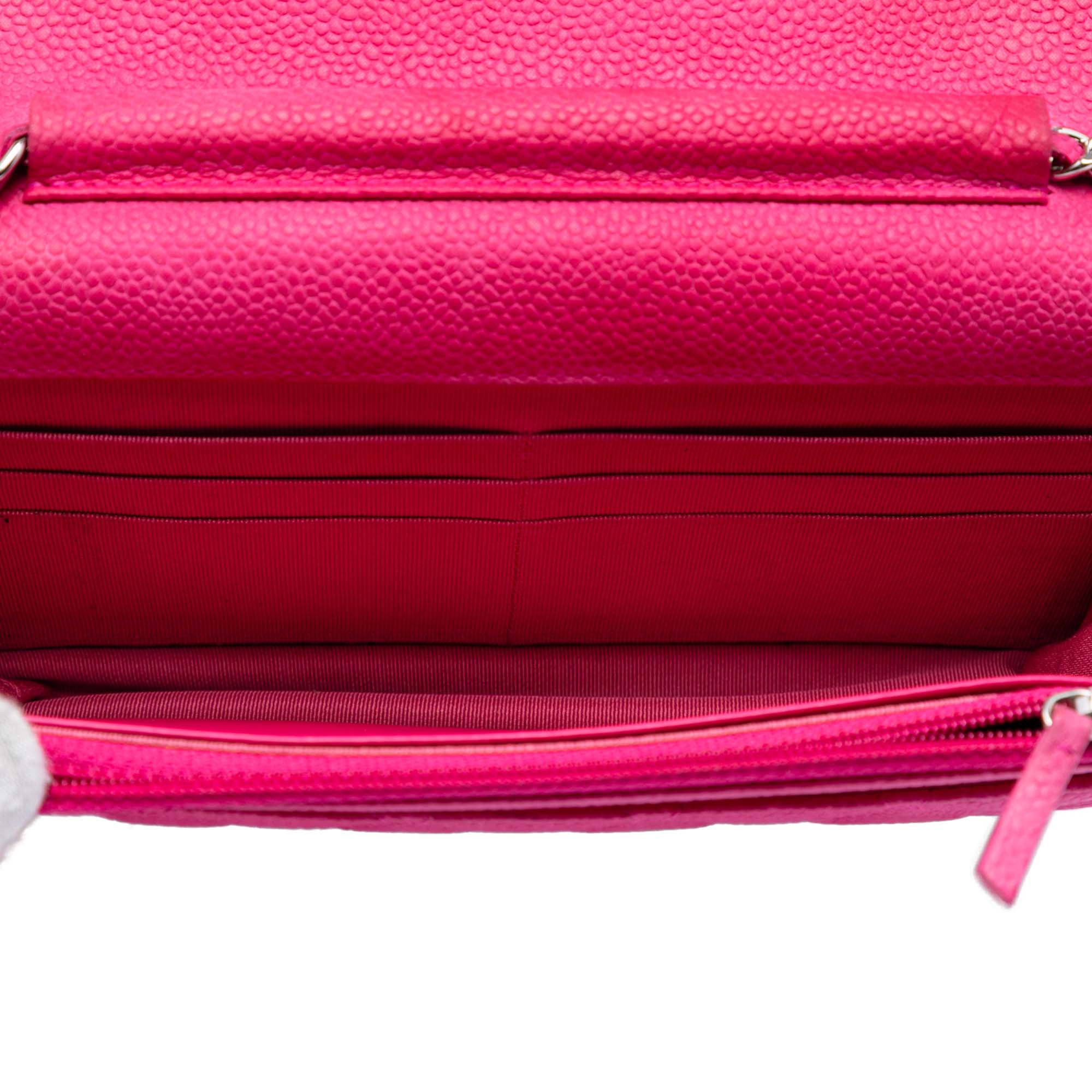 CC Quilted Caviar Wallet on Chain - Image 4