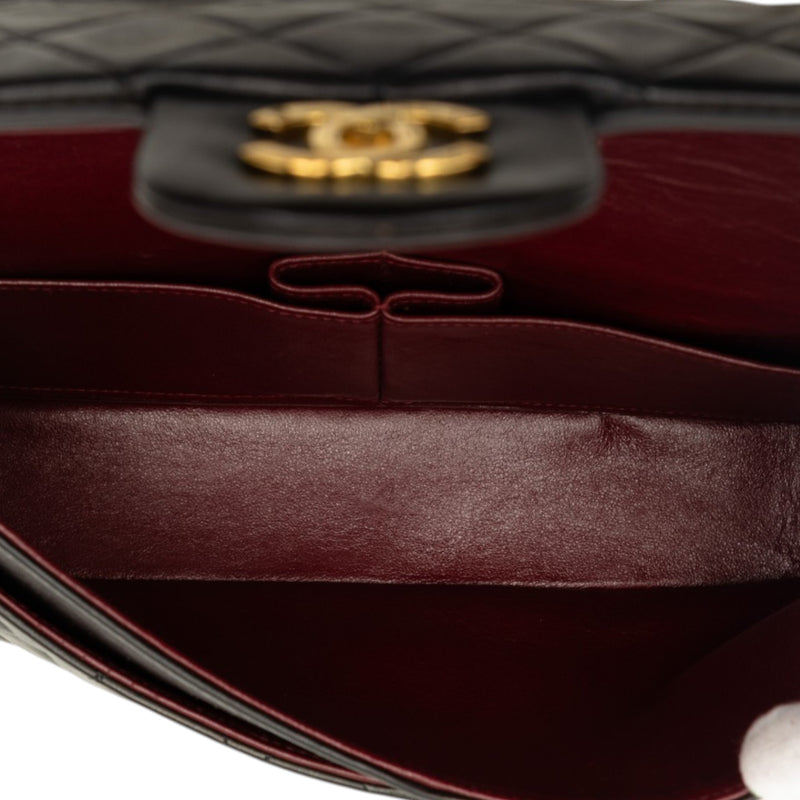 Medium Classic Lambskin Double Flap - Image 4