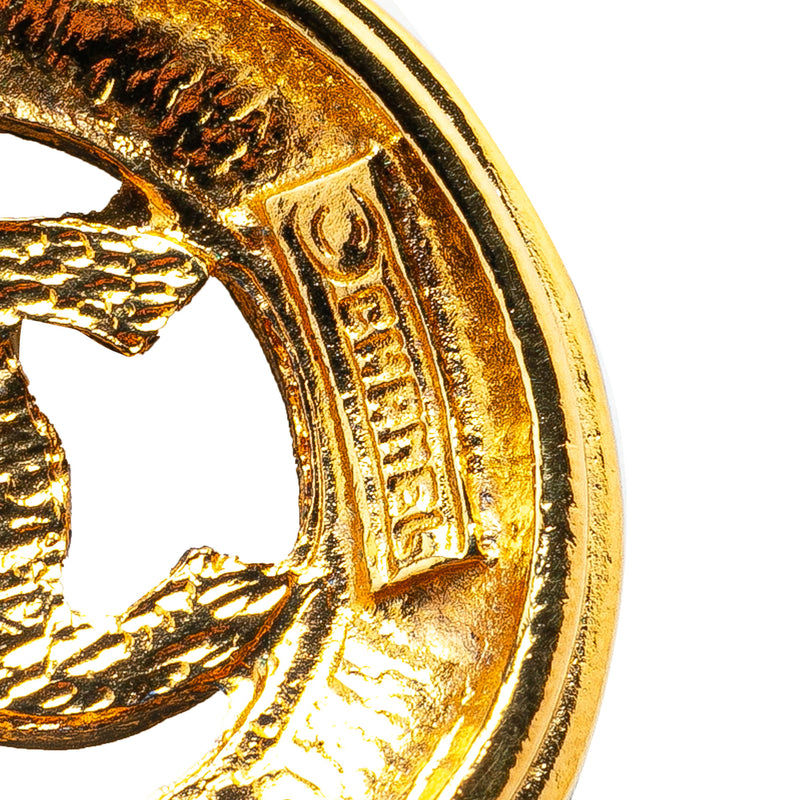 Gold Plated CC Round Pendant Necklace - Image 2