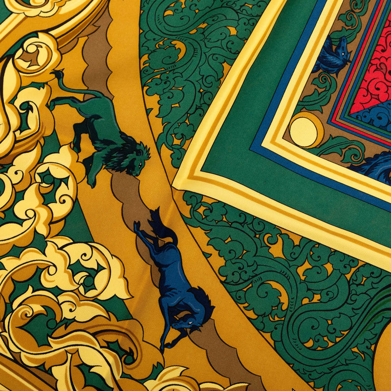Animaux Solaires Silk Scarf 90 - Image 5