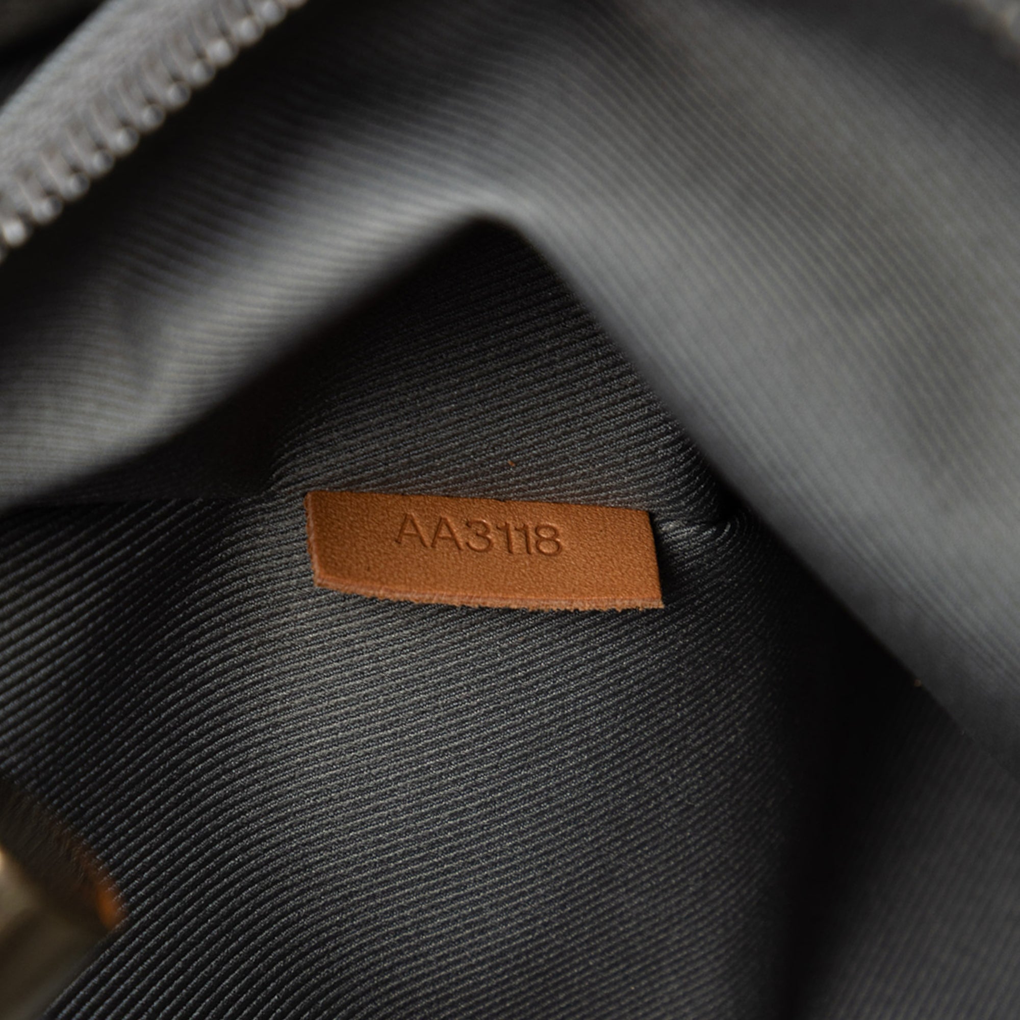 Monogram Titanium Keepall Bandouliere 50 - Image 6