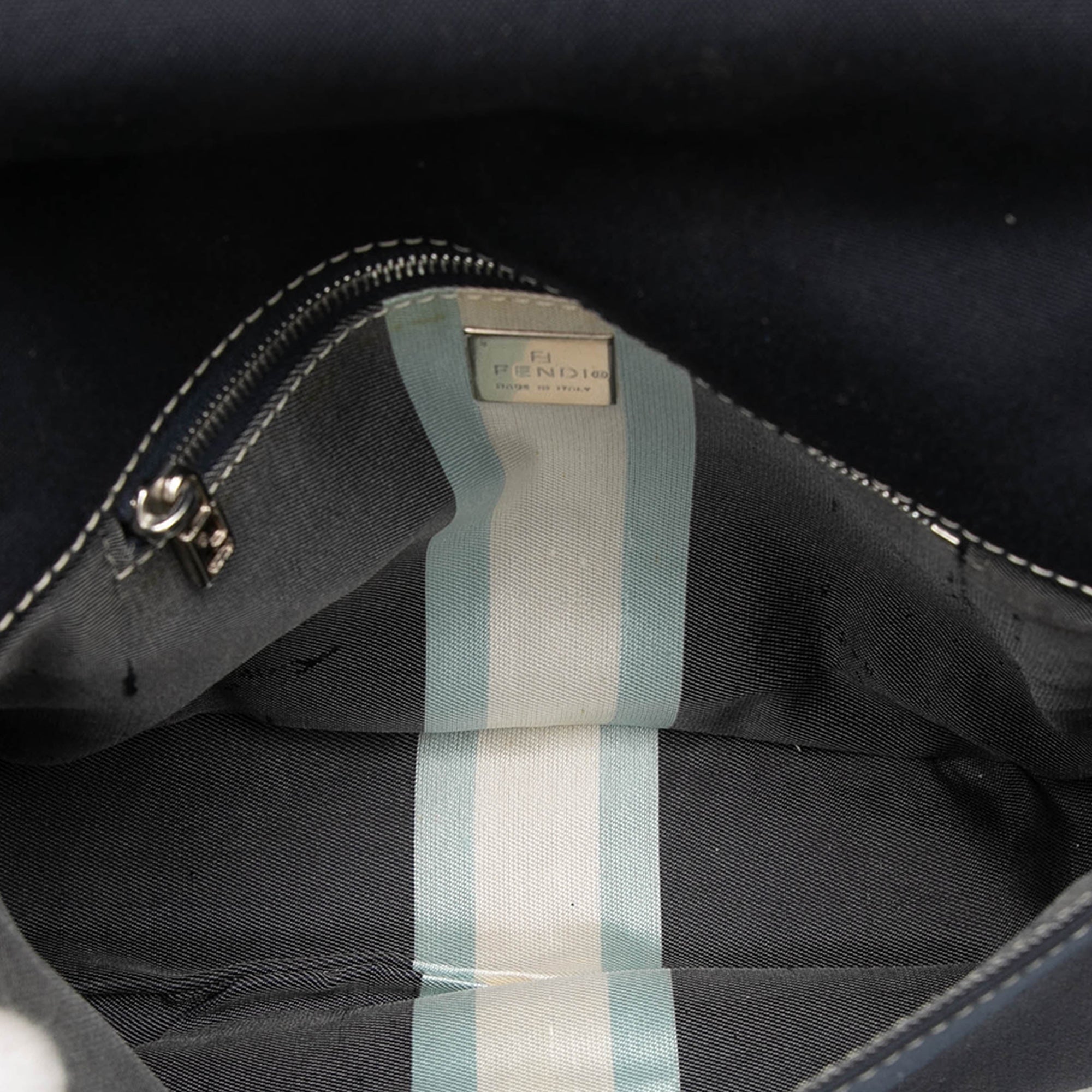 Canvas FF Marble Flap - Image 4