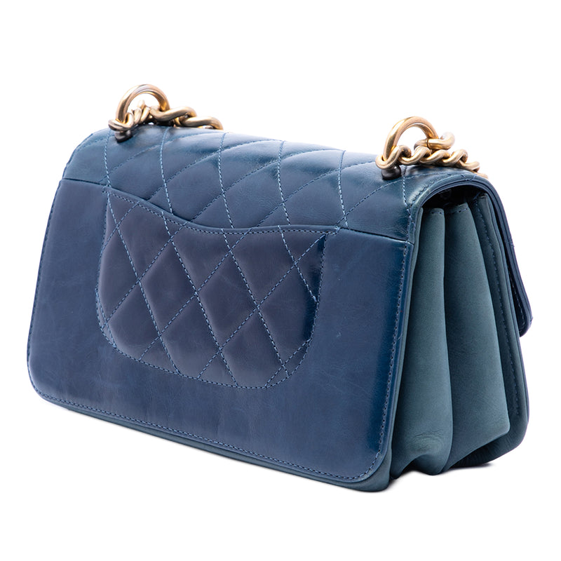 Small Quilted Calfskin Straight Lined Flap - Image 2