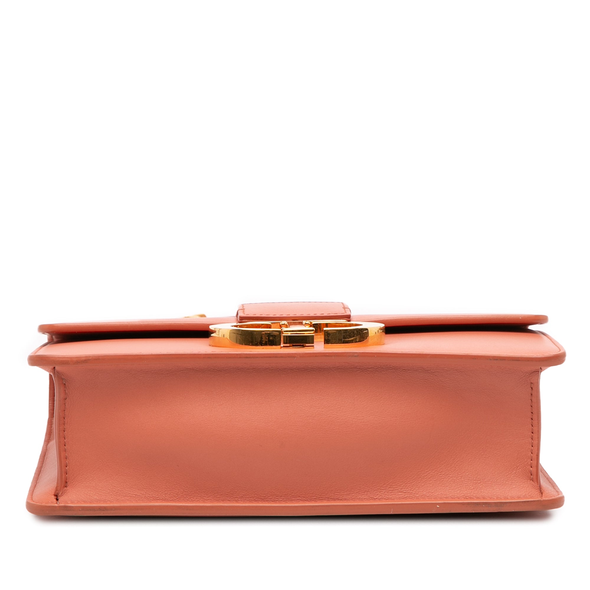Leather 30 Montaigne Flap - Image 3