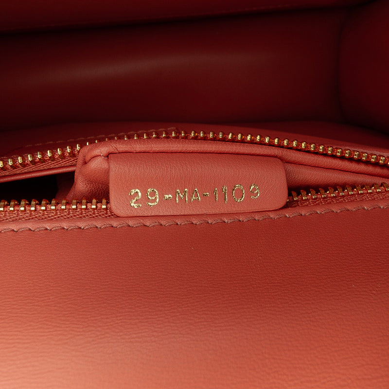 Leather 30 Montaigne Flap - Image 6