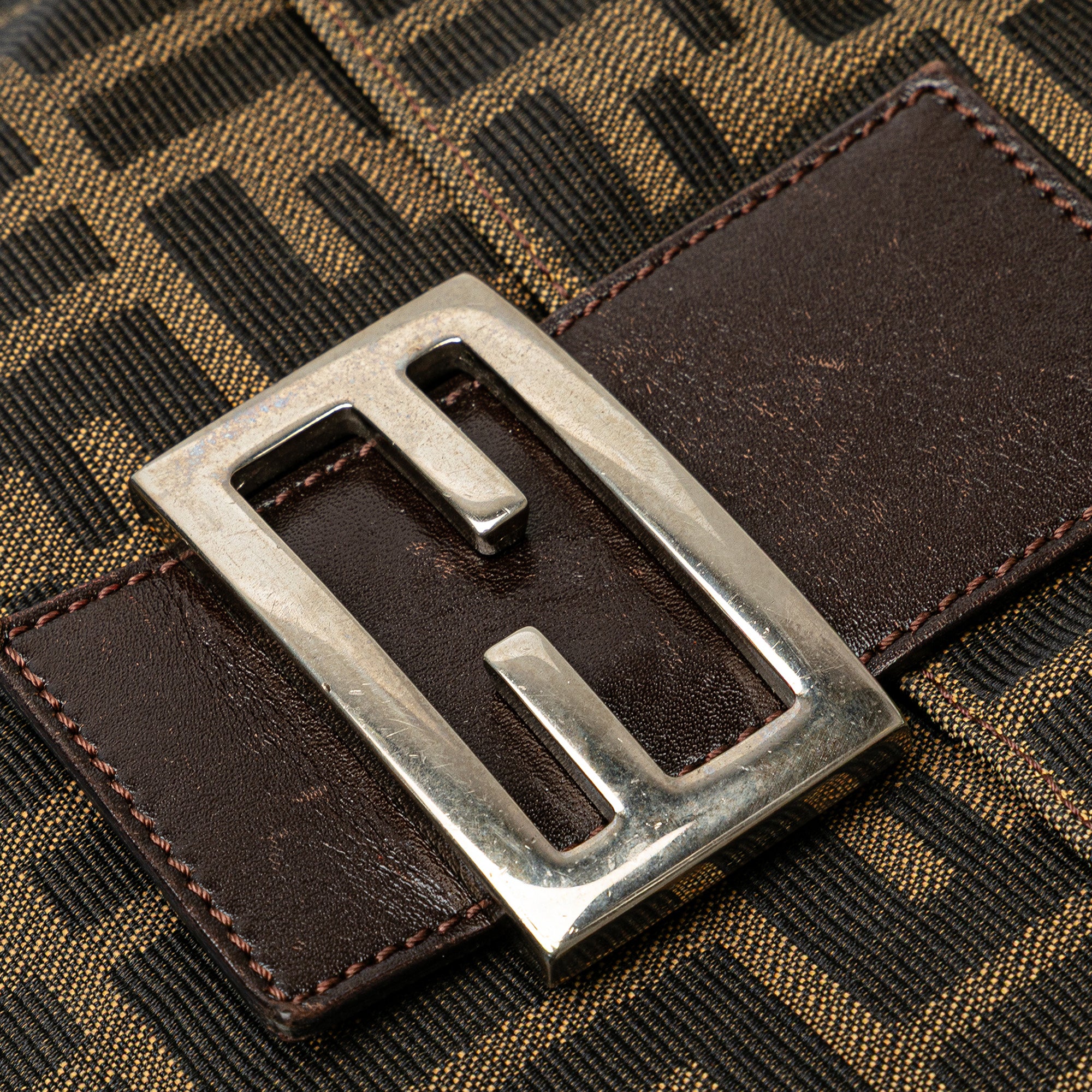 Zucca Canvas Shoulder Bag - Image 7