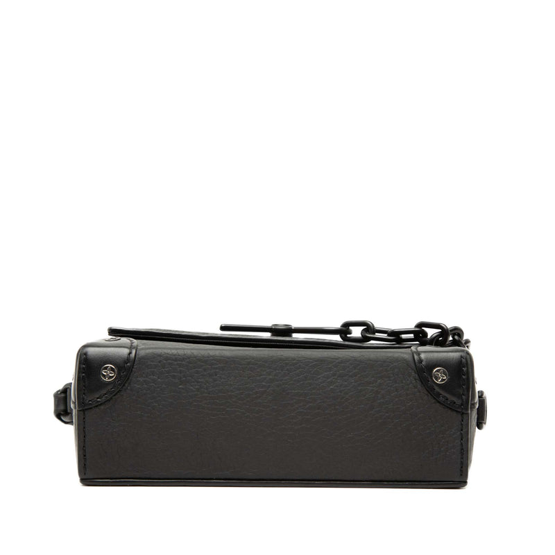 Monogram Taurillon Steamer Wearable Wallet - Image 3