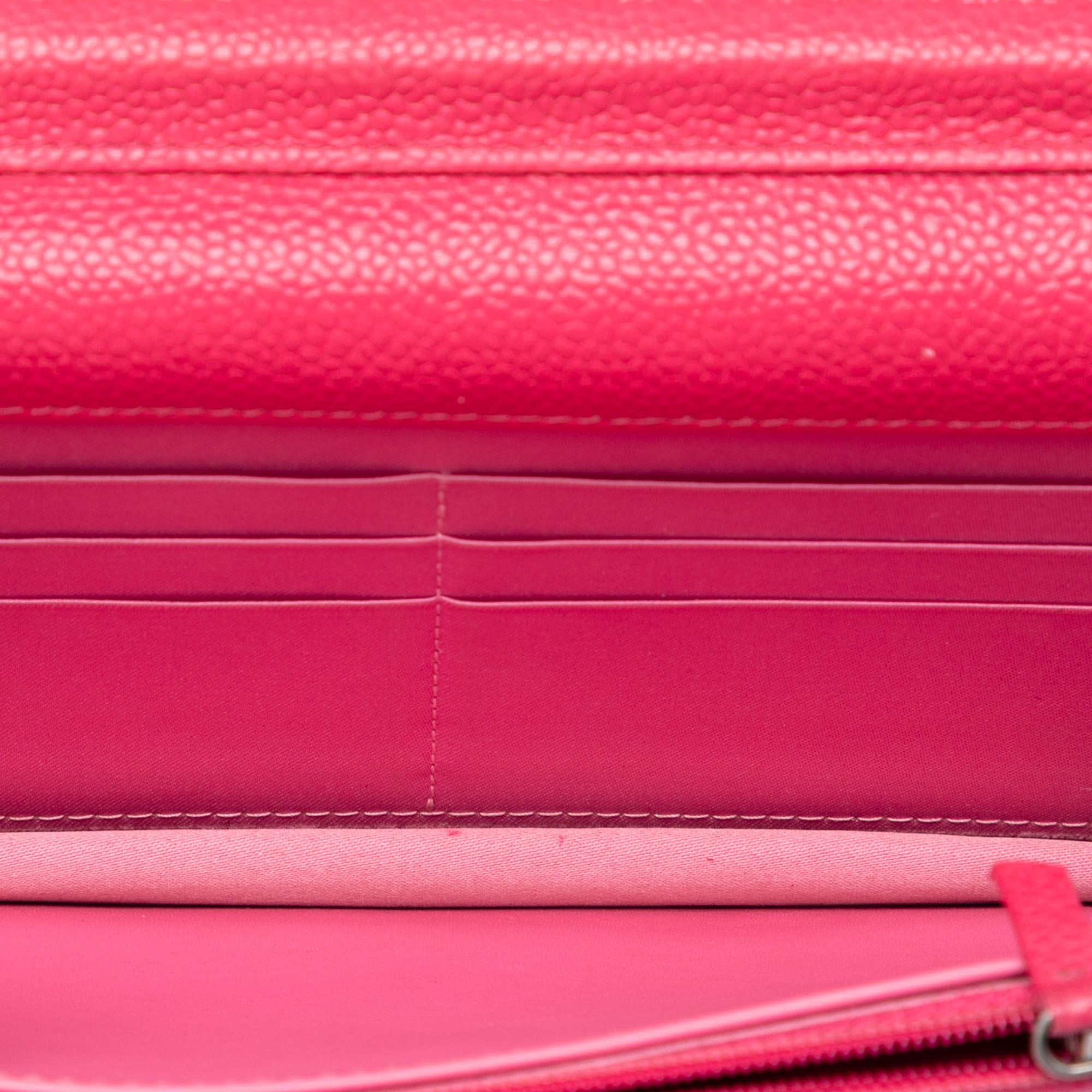 Caviar Bicolor CC Wallet On Chain - Image 4