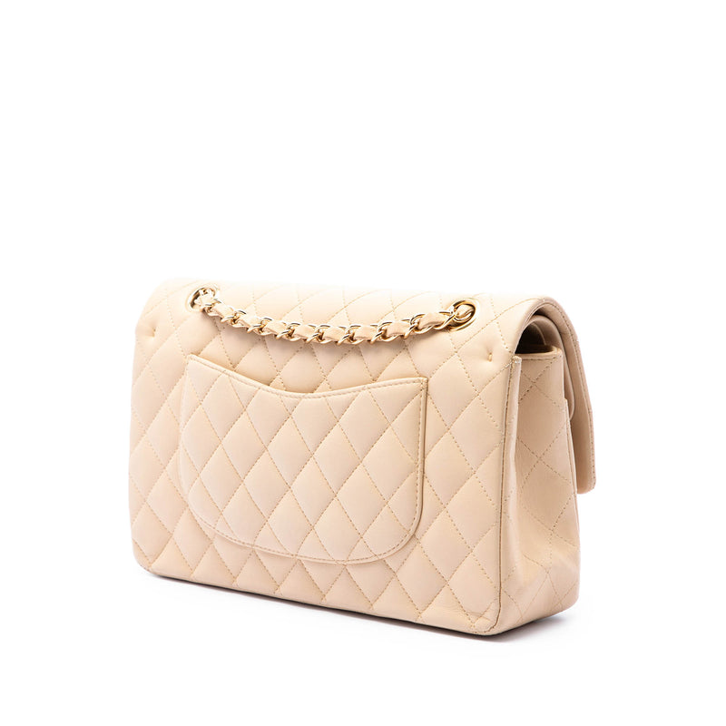 Medium Classic Lambskin Double Flap - Image 2