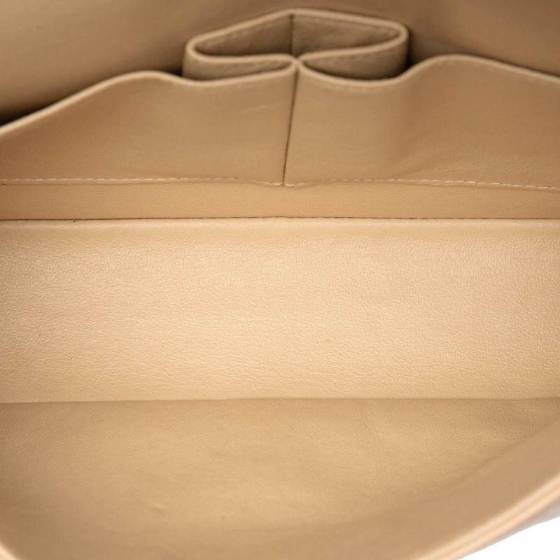 Medium Classic Lambskin Double Flap - Image 4