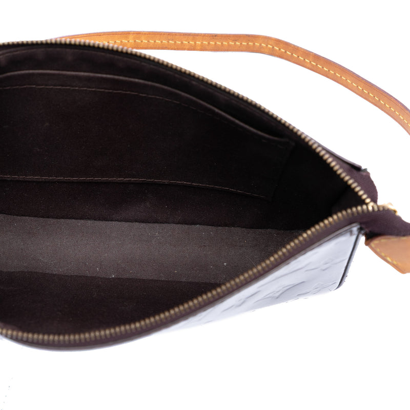 Monogram Vernis Pochette Accessoires - Image 4