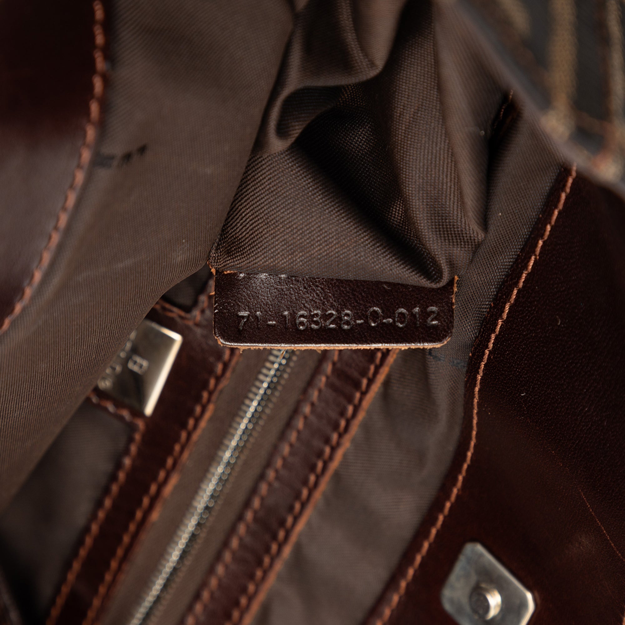 Zucca Canvas Tote - Image 7