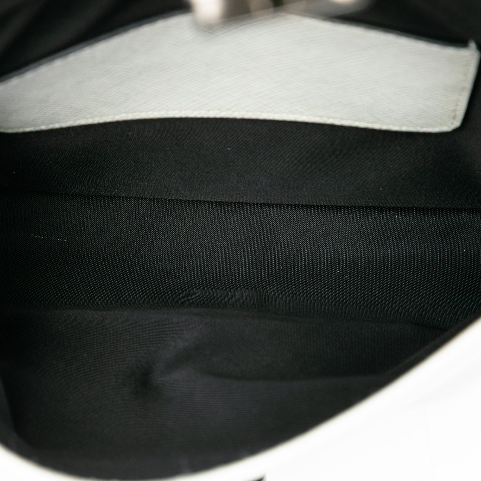 Saffiano Trimmed Re Nylon Smartphone Case - Image 4