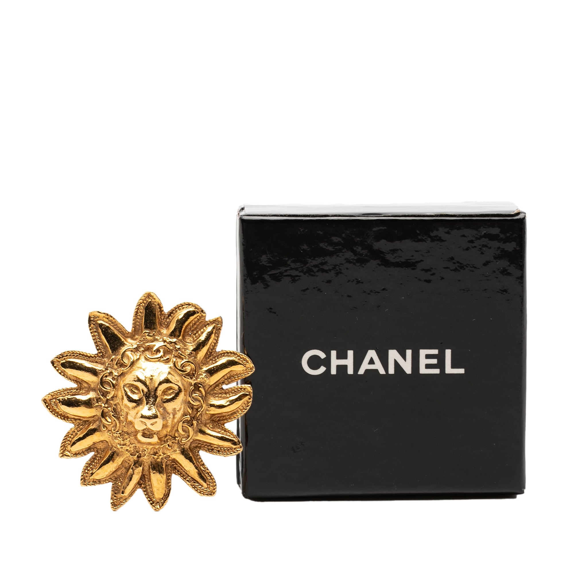 Gold Plated Lion Head Sun Brooch - Image 4