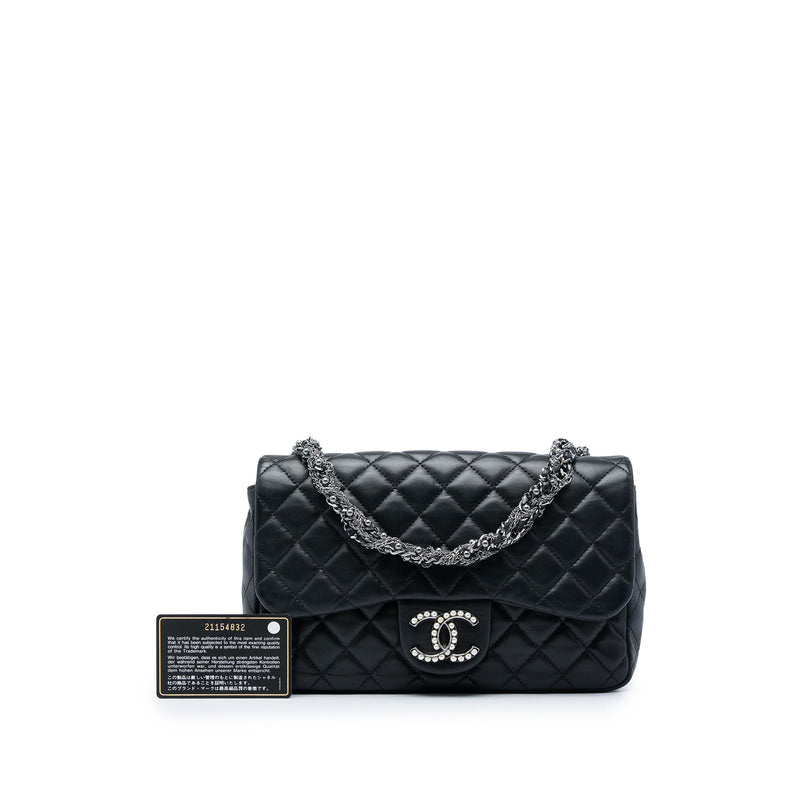 Medium Quilted Lambskin Westminster Pearl Flap - Image 6