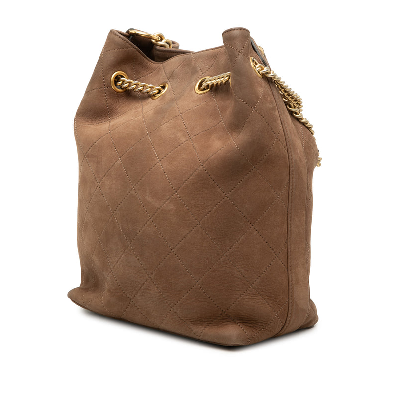 Small CC Quilted Suede On My Shoulder Drawstring Bucket Bag - Image 2