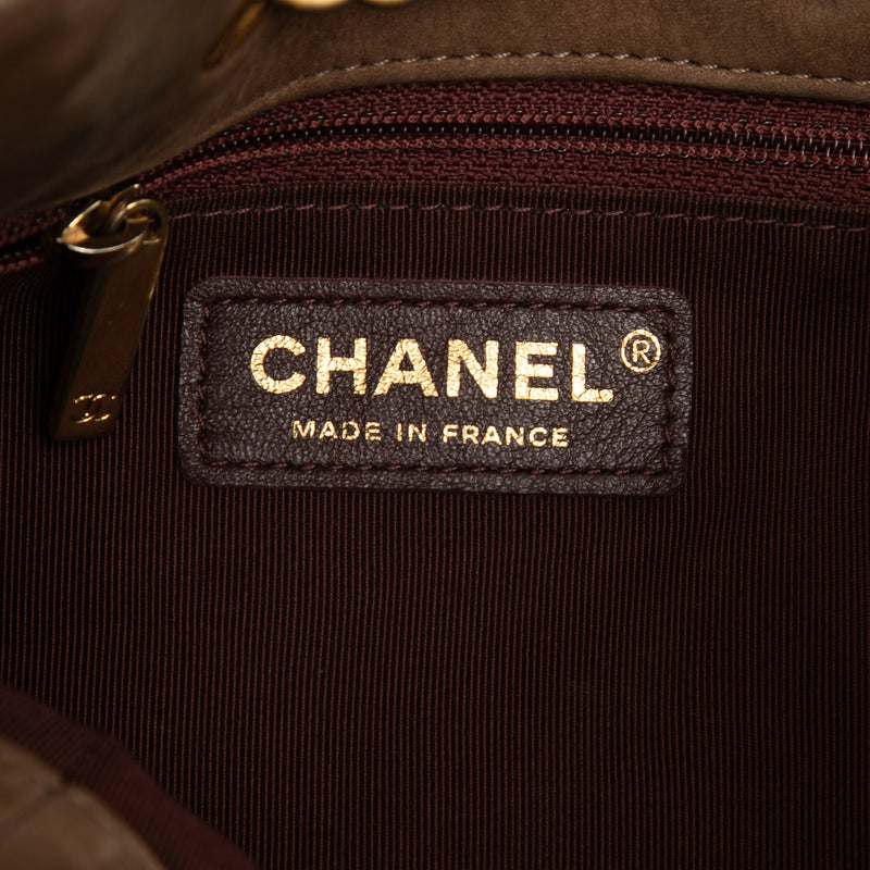 Small CC Quilted Suede On My Shoulder Drawstring Bucket Bag - Image 5