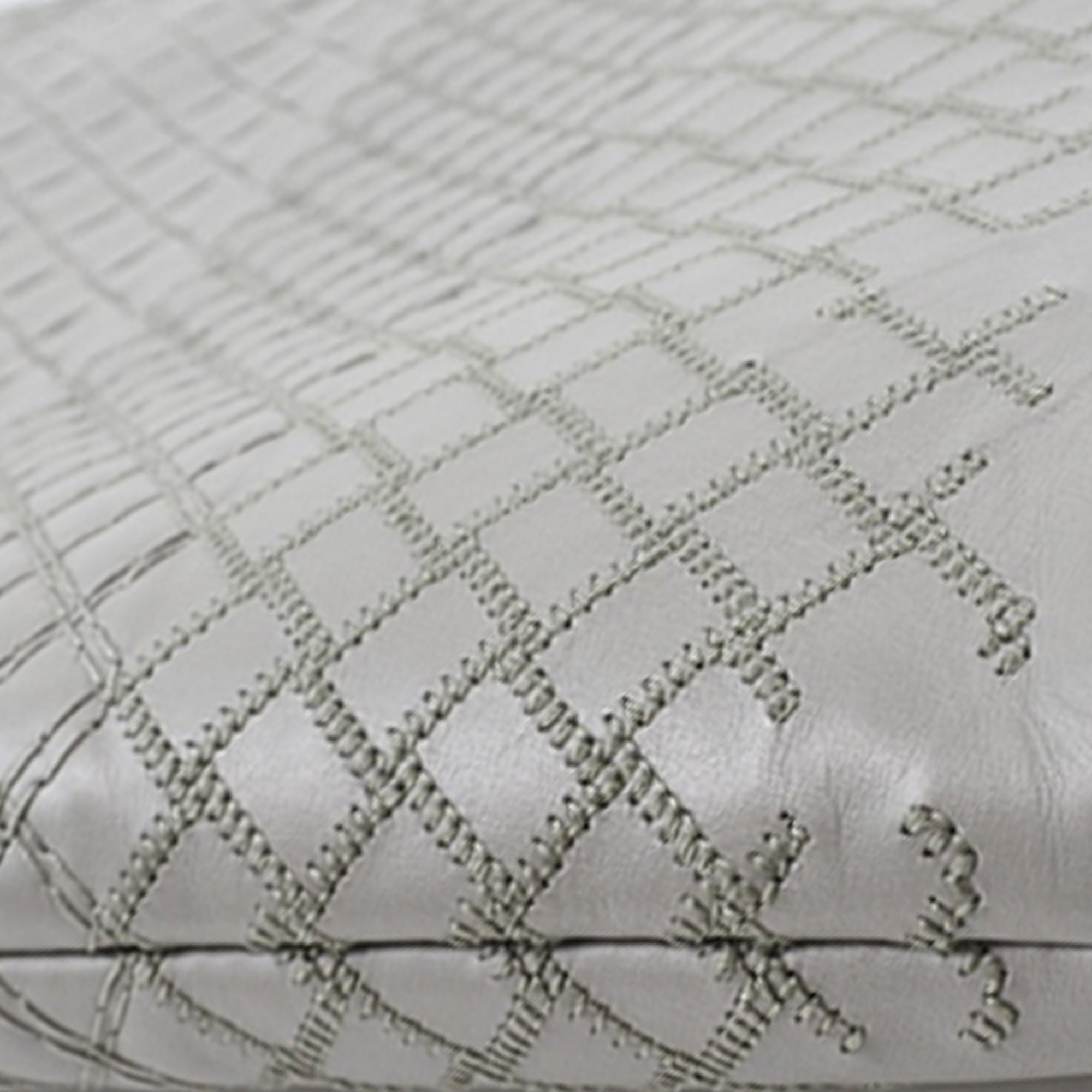 Nappa Intrecciato Clutch - Image 8
