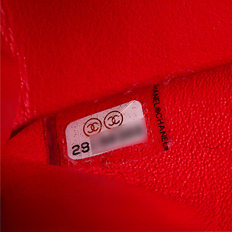 Medium Classic Patent Double Flap - Image 6