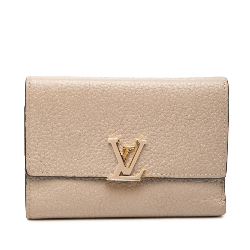 Taurillon Capucines Compact Wallet