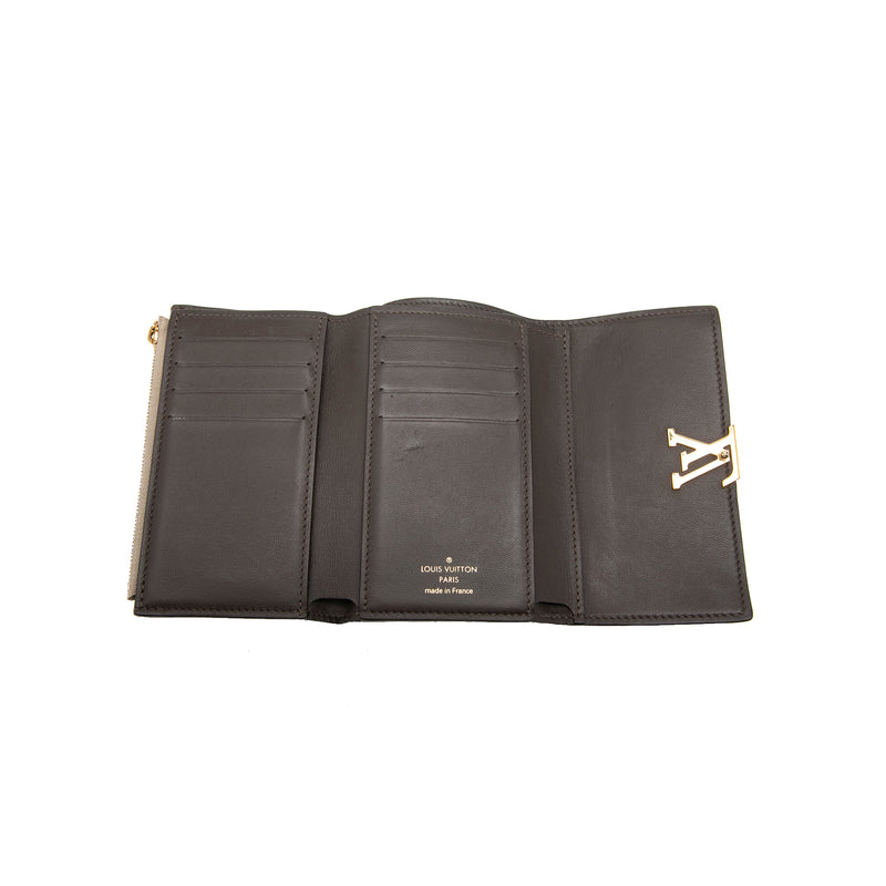 Taurillon Capucines Compact Wallet - Image 4