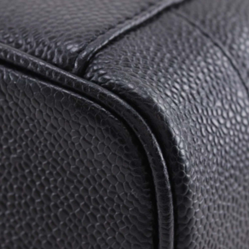 CC Caviar Vanity Bag - Image 18