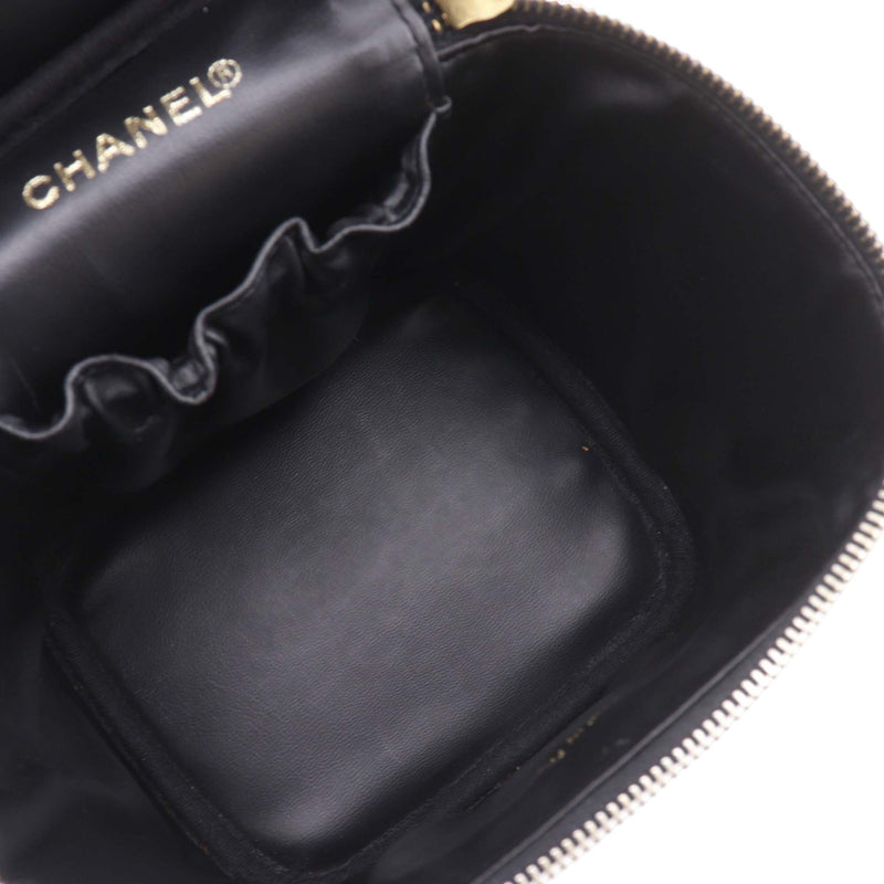 CC Caviar Vanity Bag - Image 4