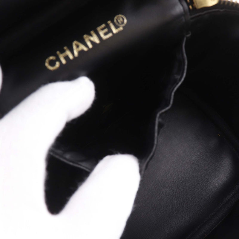 CC Caviar Vanity Bag - Image 9