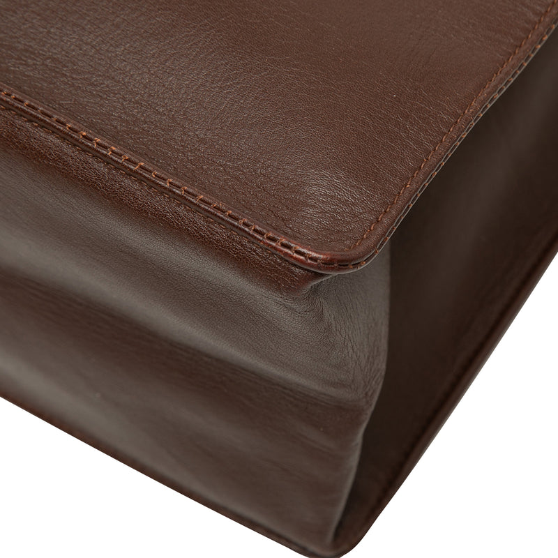 CC Lambskin Chain Tote - Image 6